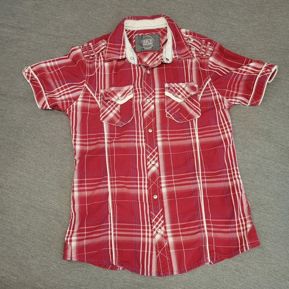 BKE Mens Tailored Fit Red Plaid Short Sleeve Western Snap Button Shirt Medium